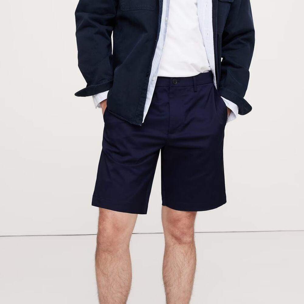 Banana Republic Core Temp Emerson Mid-Rise Bermuda Shorts Navy Blue Men Size 35